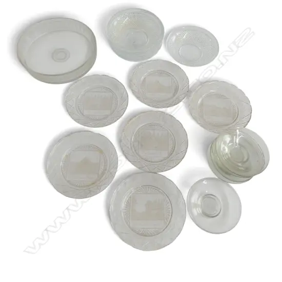 COLLECTION OF ASST. ETCHED & CUT GLASS & CRYSTAL DISHES wear commensurate w. age Dia.215mm