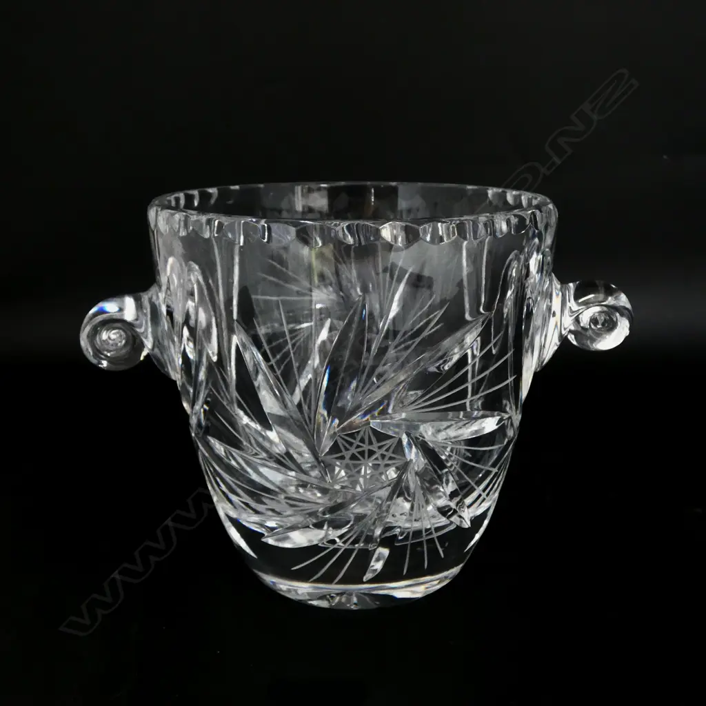 VINTAGE CUT CRYSTAL ICE BUCKET PINWHEEL PATTERN, H.140MM D.140MM Image 1++