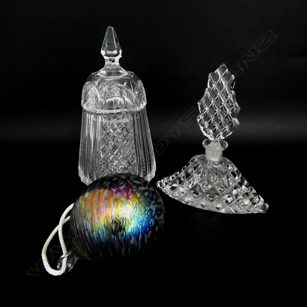 ANTIQUE CUT CRYSTAL SCENT BOTTLE H.160mm, LIDDED CONTAINER & ART GLASS ORB Image 1++