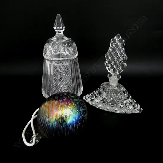 ANTIQUE CUT CRYSTAL SCENT BOTTLE H.160mm, LIDDED CONTAINER & ART GLASS ORB