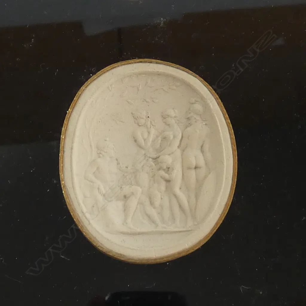 2 GEORGIAN CLASSICAL CAMEO DISPLAYS 345x165mm Image 1++