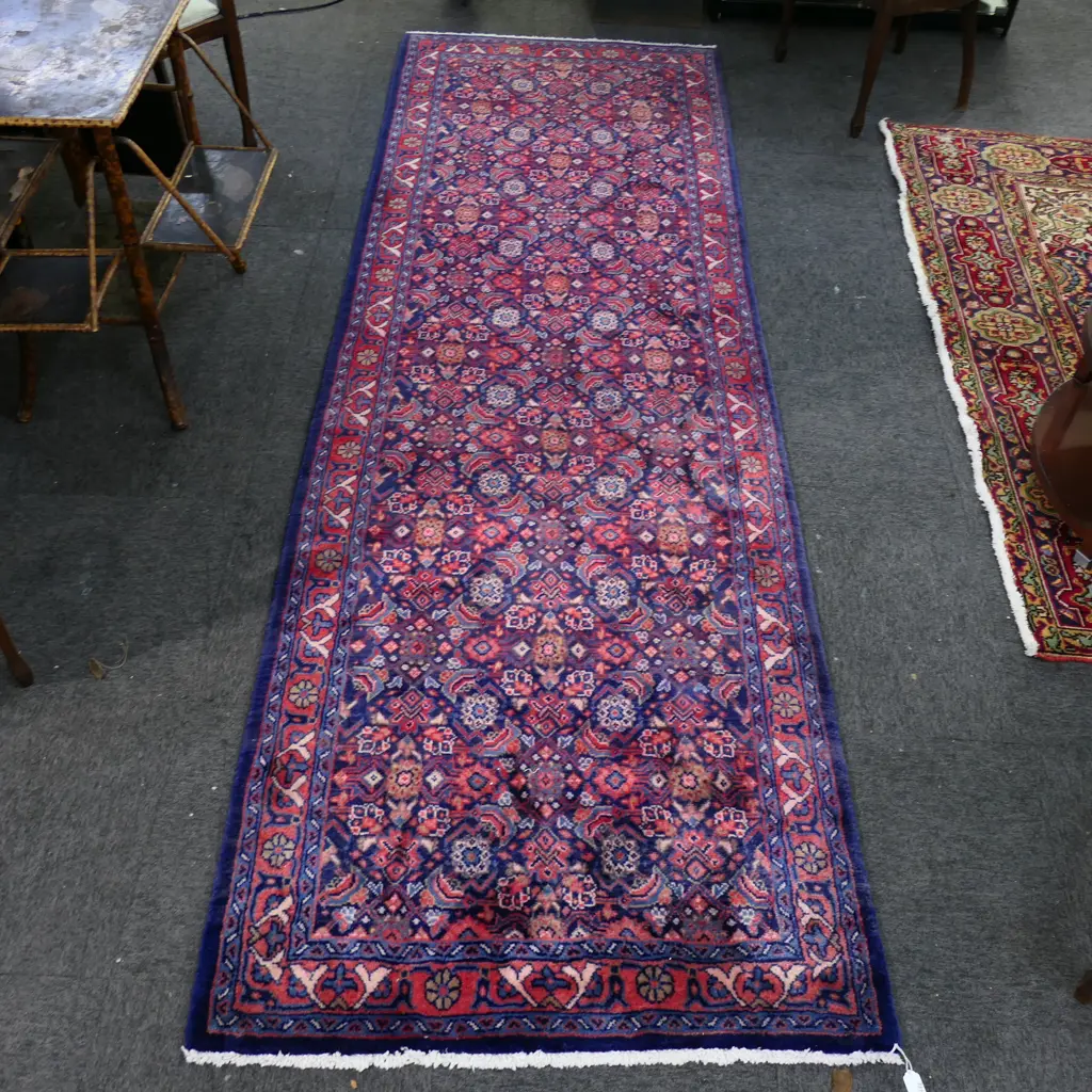 HAND KNOTTED WOOL PILE RUNNER Image 1++