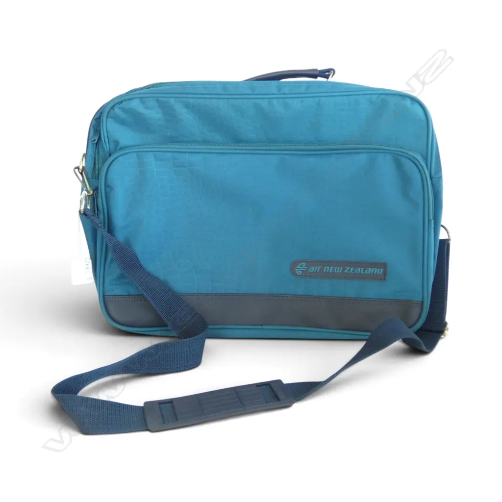 VINTAGE AIR NEW ZEALAND DUFFLE BAG  Image 1++