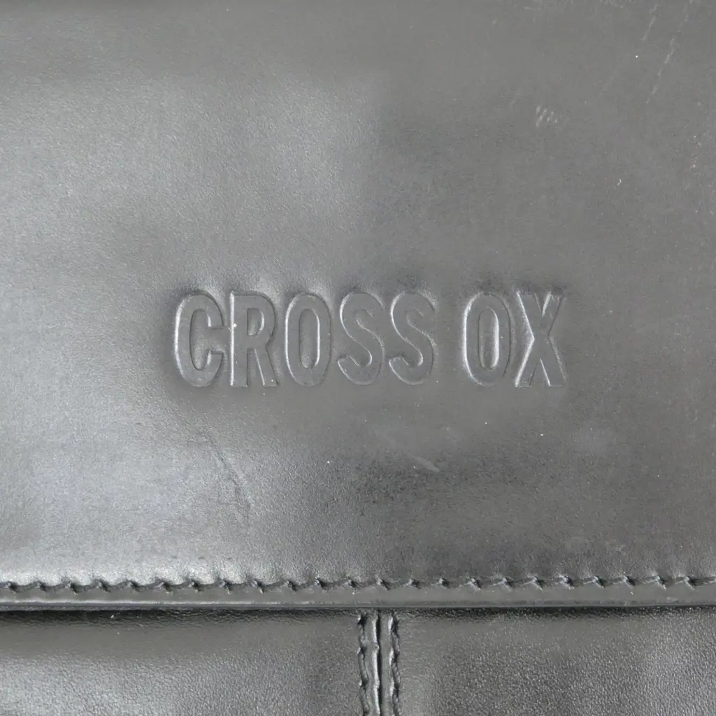 'CROSS OX' BLACK LEATHER BAG 300x250mm Image 1++