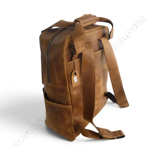 BROWN LEATHER BACKPACK 