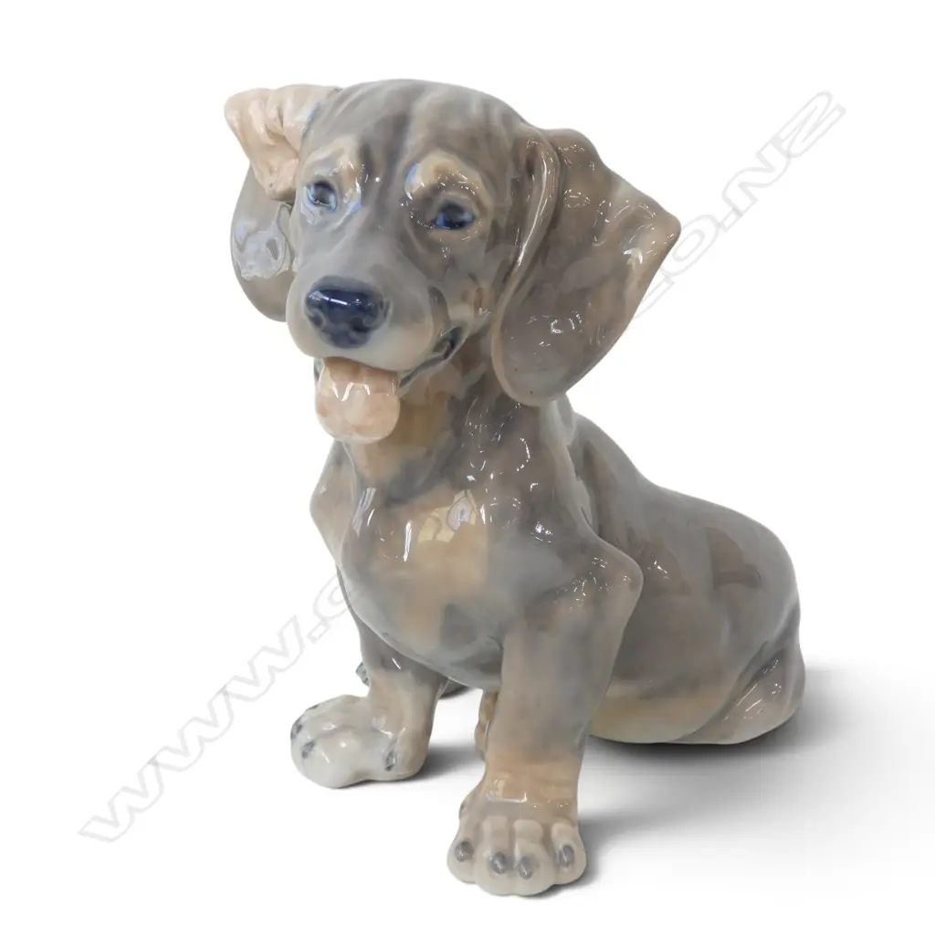 ROYAL COPENHAGEN DOG H.190mm Image 1++