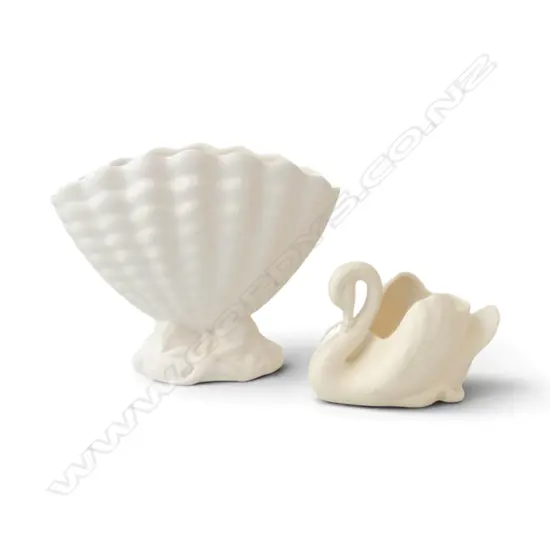 SMALL CROWN LYNN SWAN H.100mm - TAIL REPAIRED + SHELL VASE #636 H.180mm