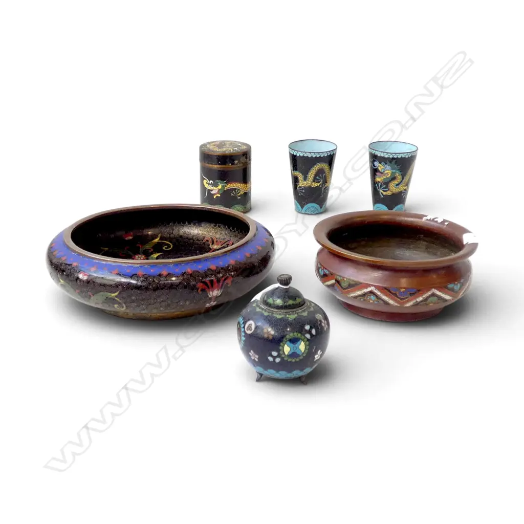 6 PCES ORIENTAL CLOISONNE 205mm Image 1++