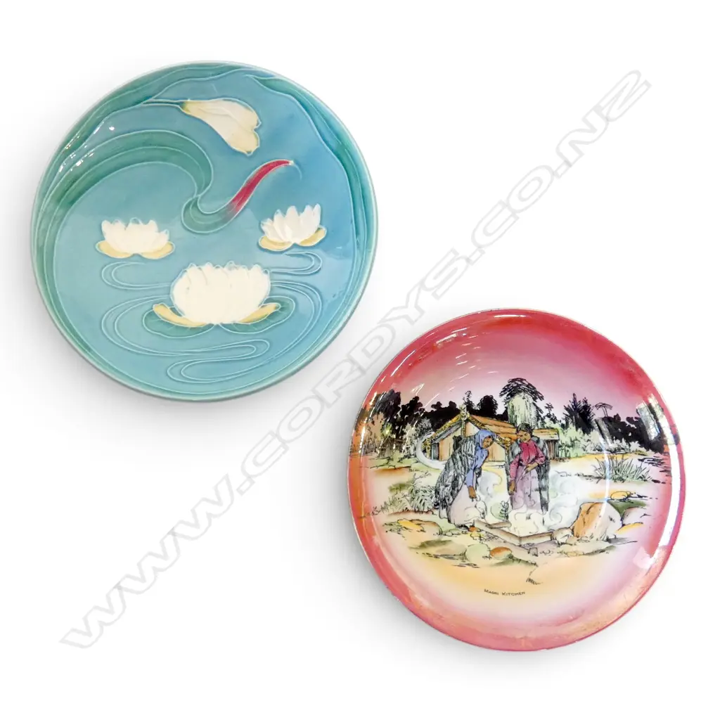 GRIMWADES 'MAORI WARE' BOWL 230mm dia, ROYAL DOULTON FALSTAFF VASE (REPAIRED) H.270mm, GERMAN COMPORT Image 1++