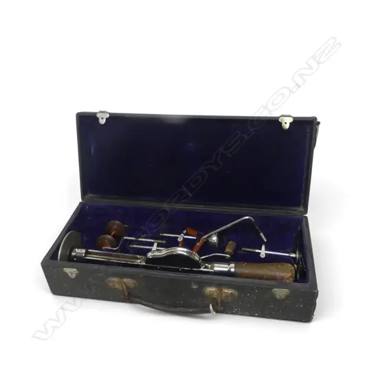 CASED 20thC VIBRATING INSTRUMENT originally used for the medical treatment of 'hysteria'