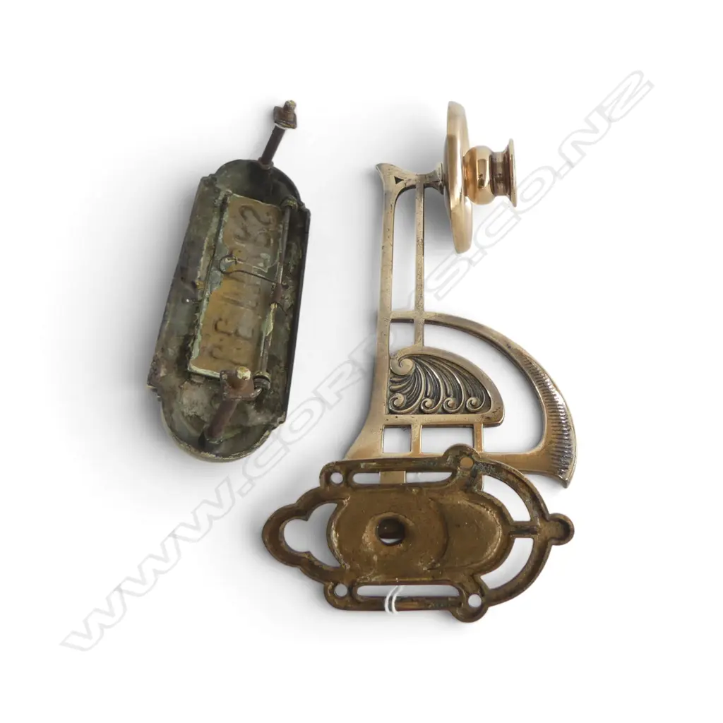 BRONZE ART NOUVEAU CANDLE SCONCE L240 & BRASS LION HEADS LETTER SLOT L195MM Image 1++