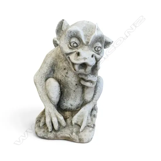 Concrete Small Gargoyle   H.220mm 5kg