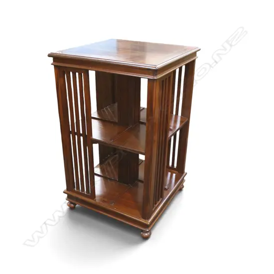 REVOLVING BOOKCASE ON CASTORS 595x595x975mm