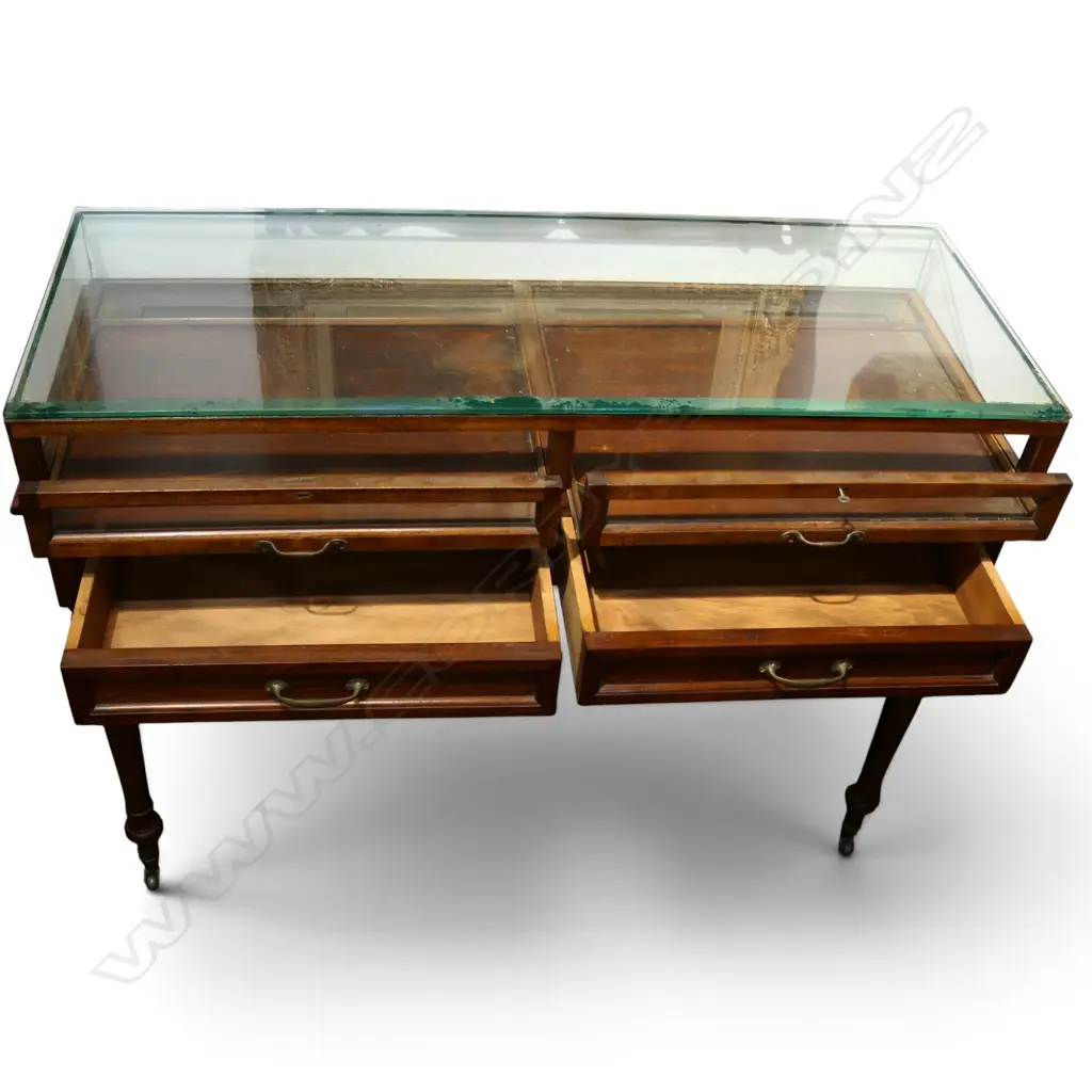 EARLY 20thC GLASS DISPLAY CABINET by FLETCHER CONSTRUCTION 1240x490x920mm Image 1++