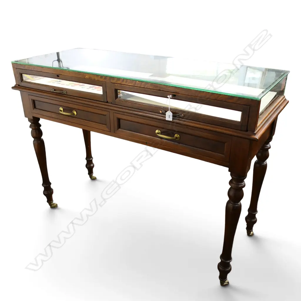 EARLY 20thC GLASS DISPLAY CABINET by FLETCHER CONSTRUCTION 1240x490x920mm Image 1++