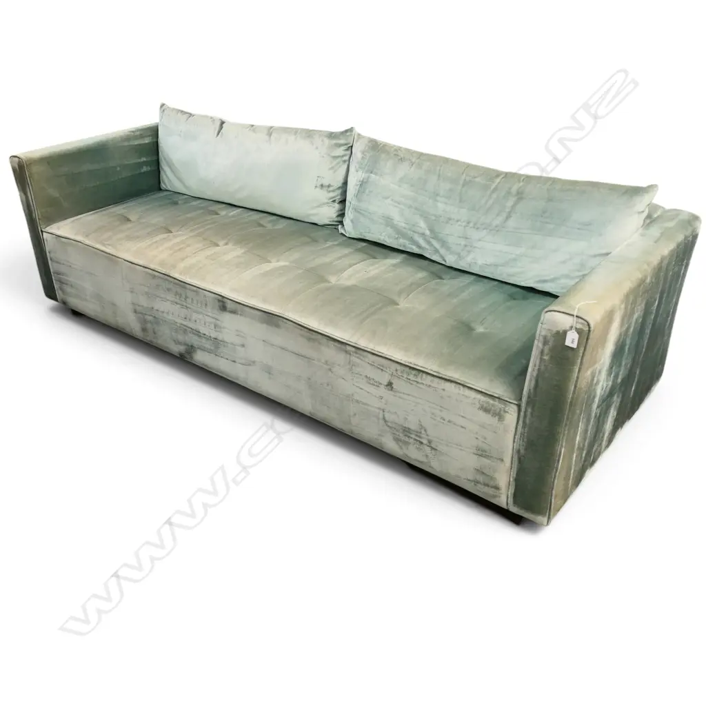 MODERN 3 SEATER SOFA 2240x850x660mm Image 1++