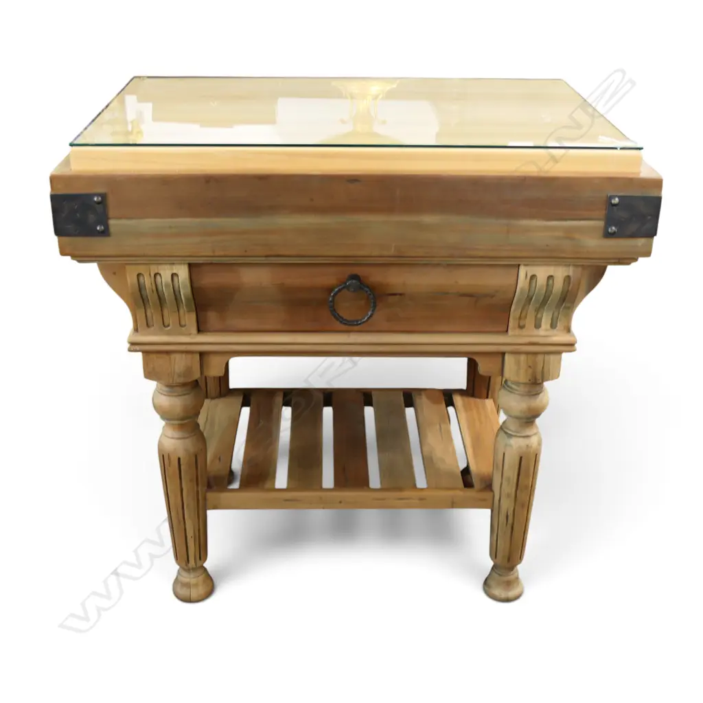 BUTCHERS BLOCK w. GLASS TOP 925x630x940mm Image 1++