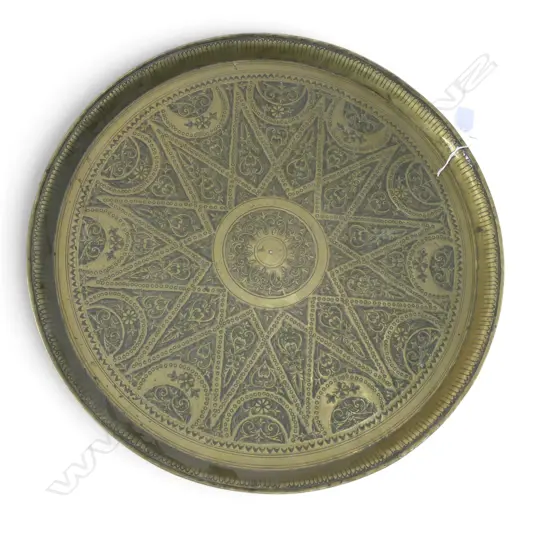 BRASS TRAY 580mm dia