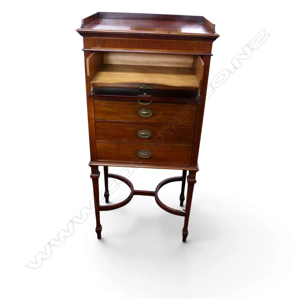 MAHOGANY CABINET 525x380x1075mm A. GARDNER & SON GLASGOW Image 1++
