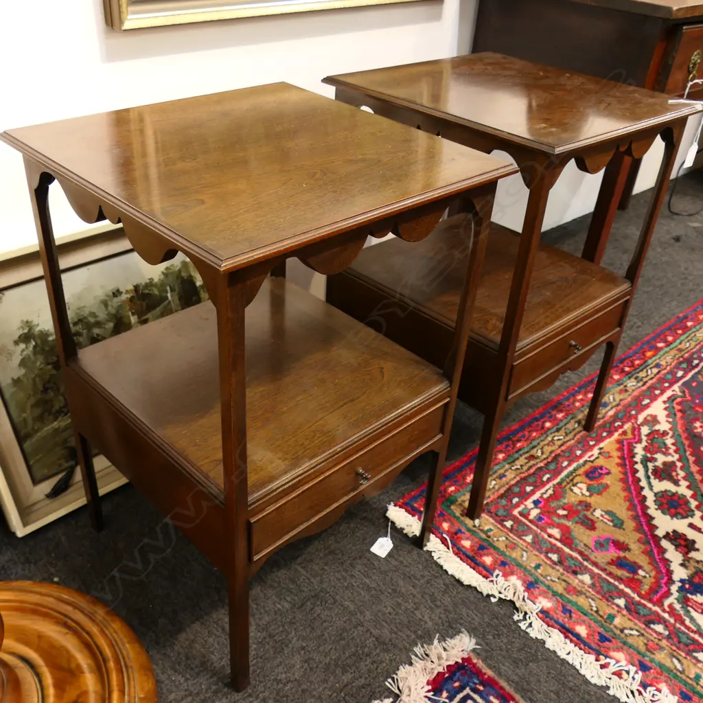 PR WARREN & HOWARD REPRODUCTION GEORGIAN BEDSIDE CABINETS 400x400x610mm Image 1++