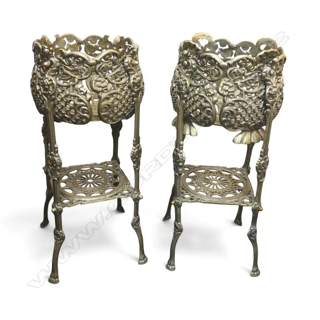 PR METAL ORNATE PLANT STANDS H.660mm Image 1++