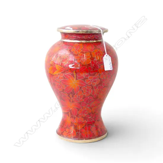 ORIENTAL RED CLOISONNE LIDDED VASE H.270mm