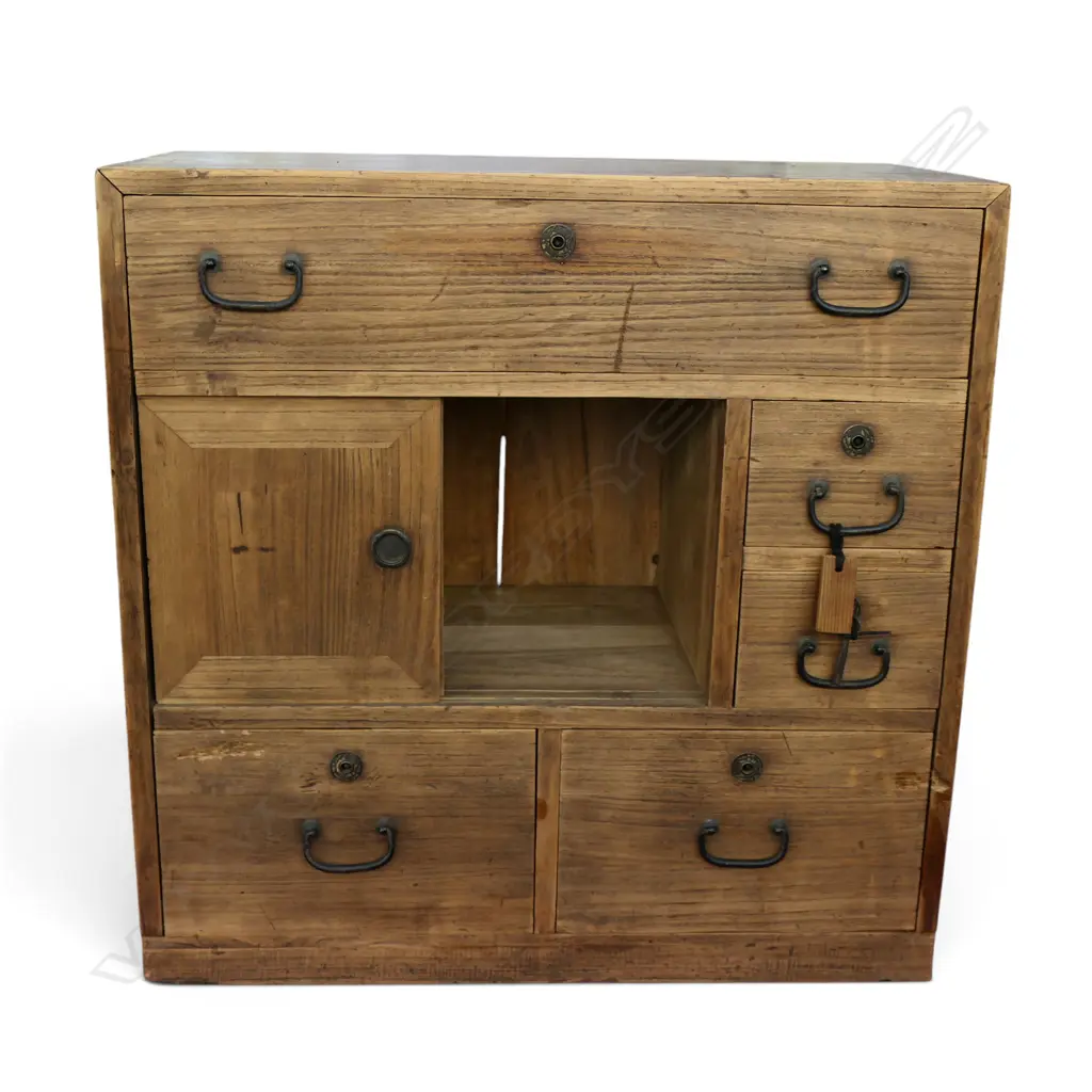 VINTAGE JAPANESE SMALL WOODEN TANSU CHEST. With key H.535mm Image 1++
