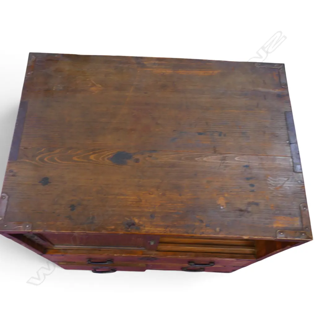 VINTAGE JAPANESE SMALL WOODEN TANSU CHEST. H.530mm Image 1++