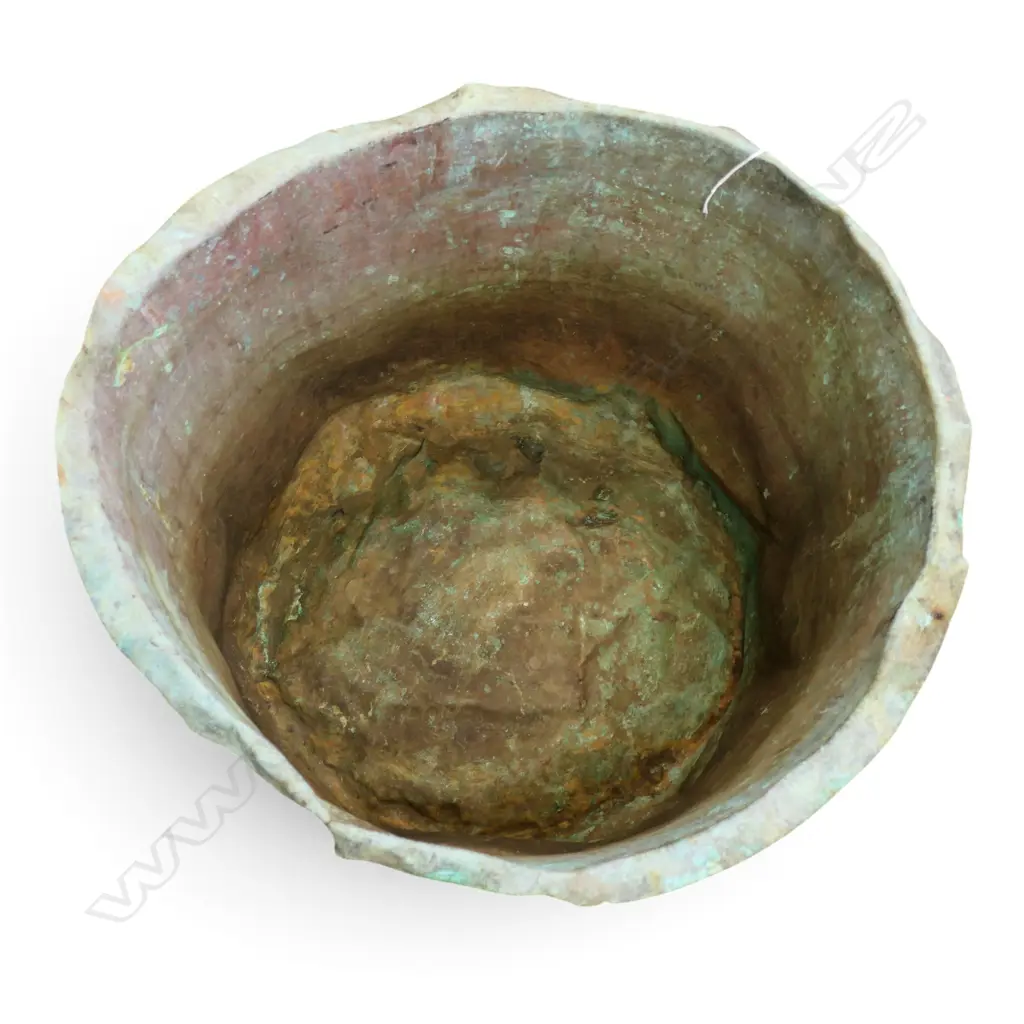 COPPER PLANTER dents & crumples H.360mm Image 1++
