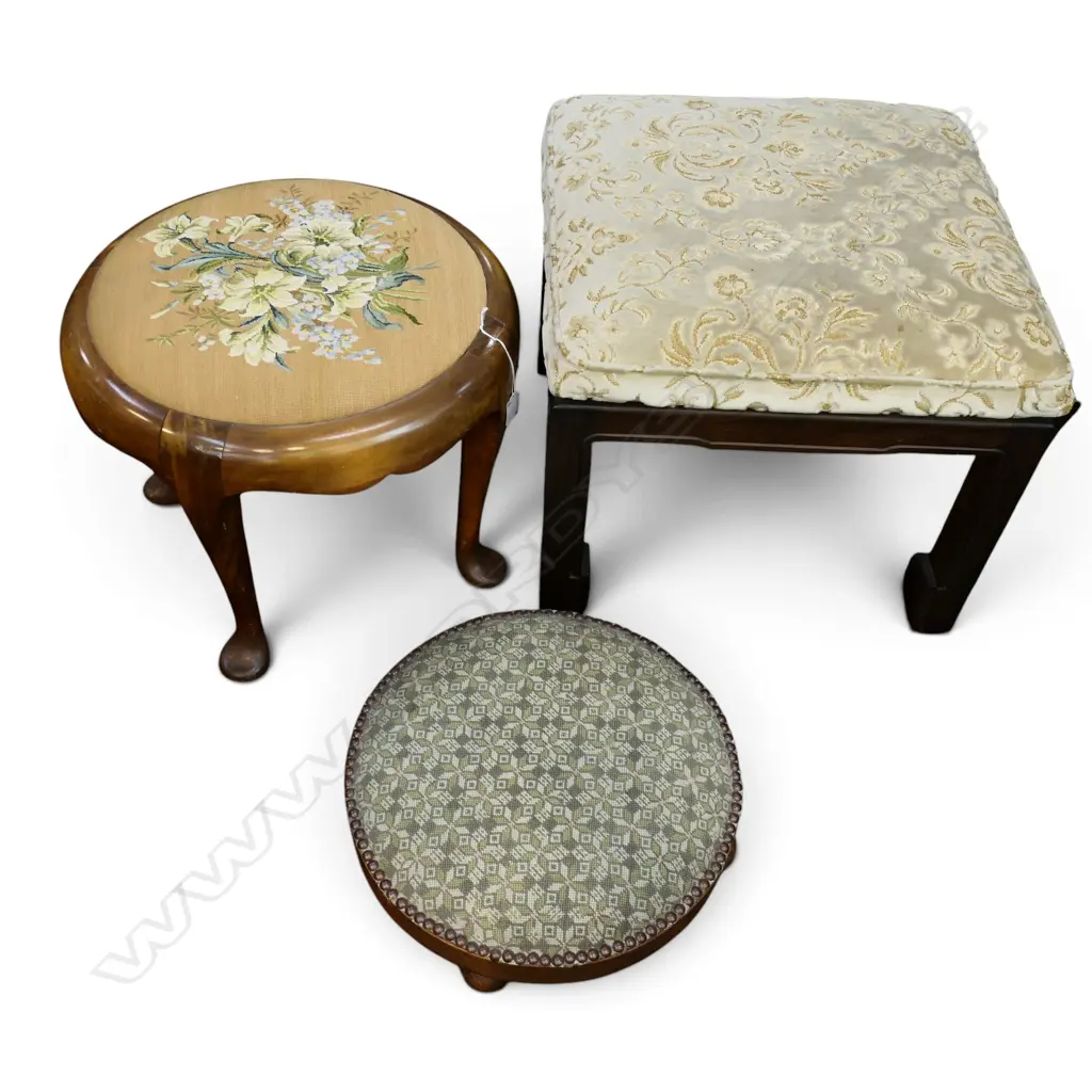 3 STOOLS LARGEST 500x500x400mm Image 1++