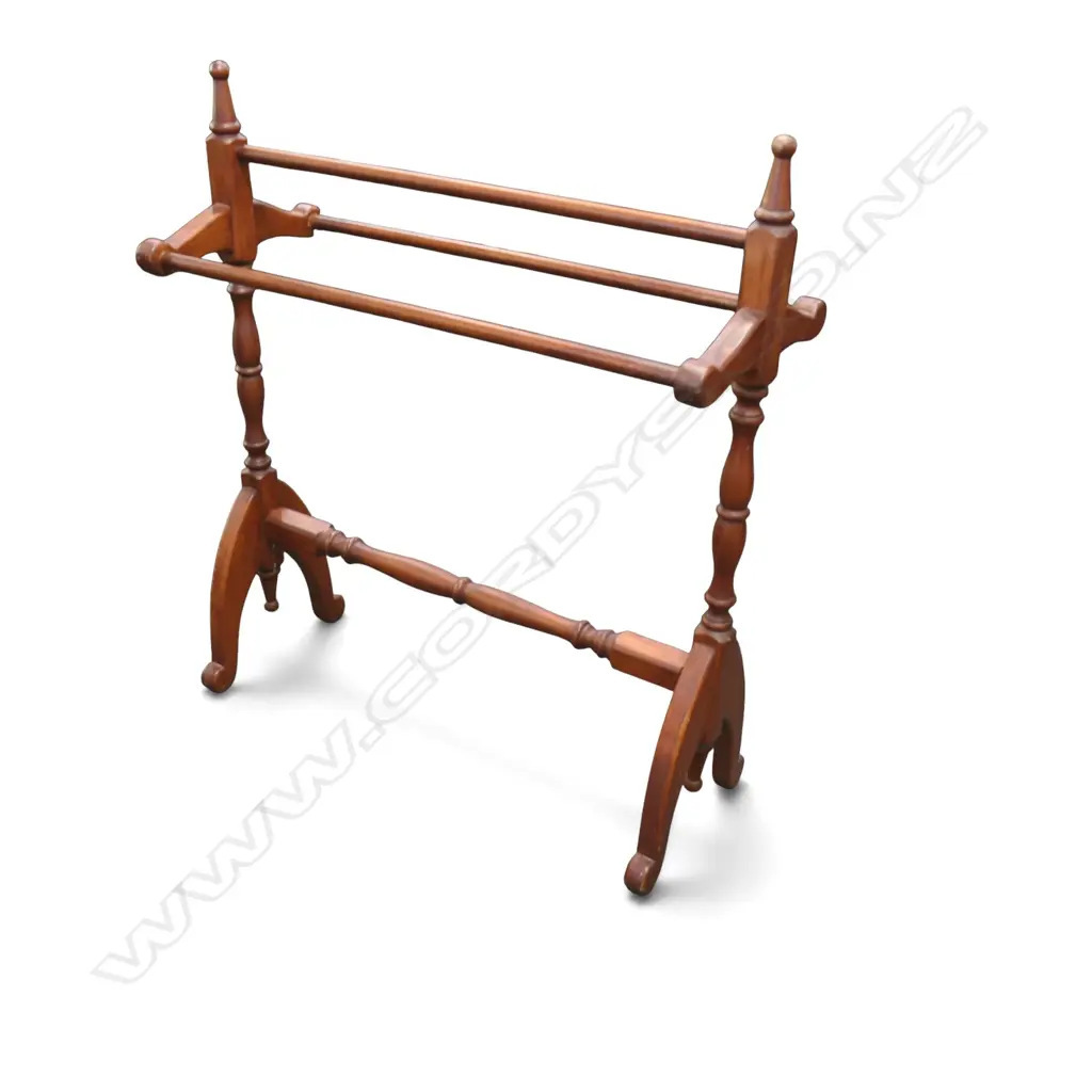 WOODEN TOWEL RAIL W.760mm Image 1++