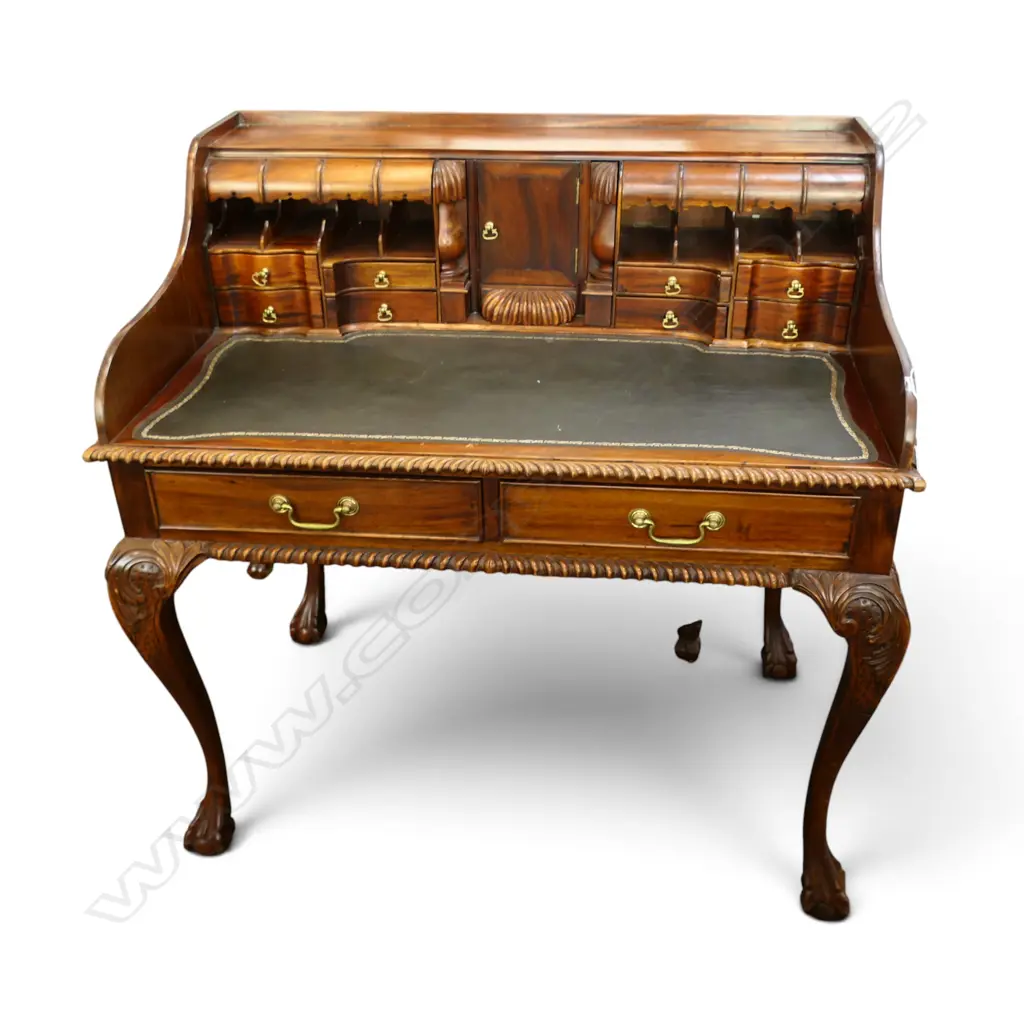 ANTIQUE STYLE DESK 1060x680x1060mm Image 1++