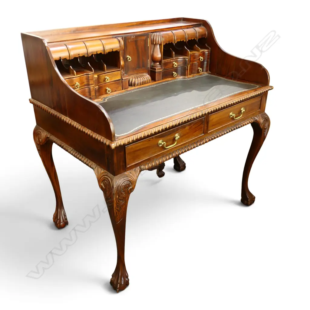 ANTIQUE STYLE DESK 1060x680x1060mm Image 1++