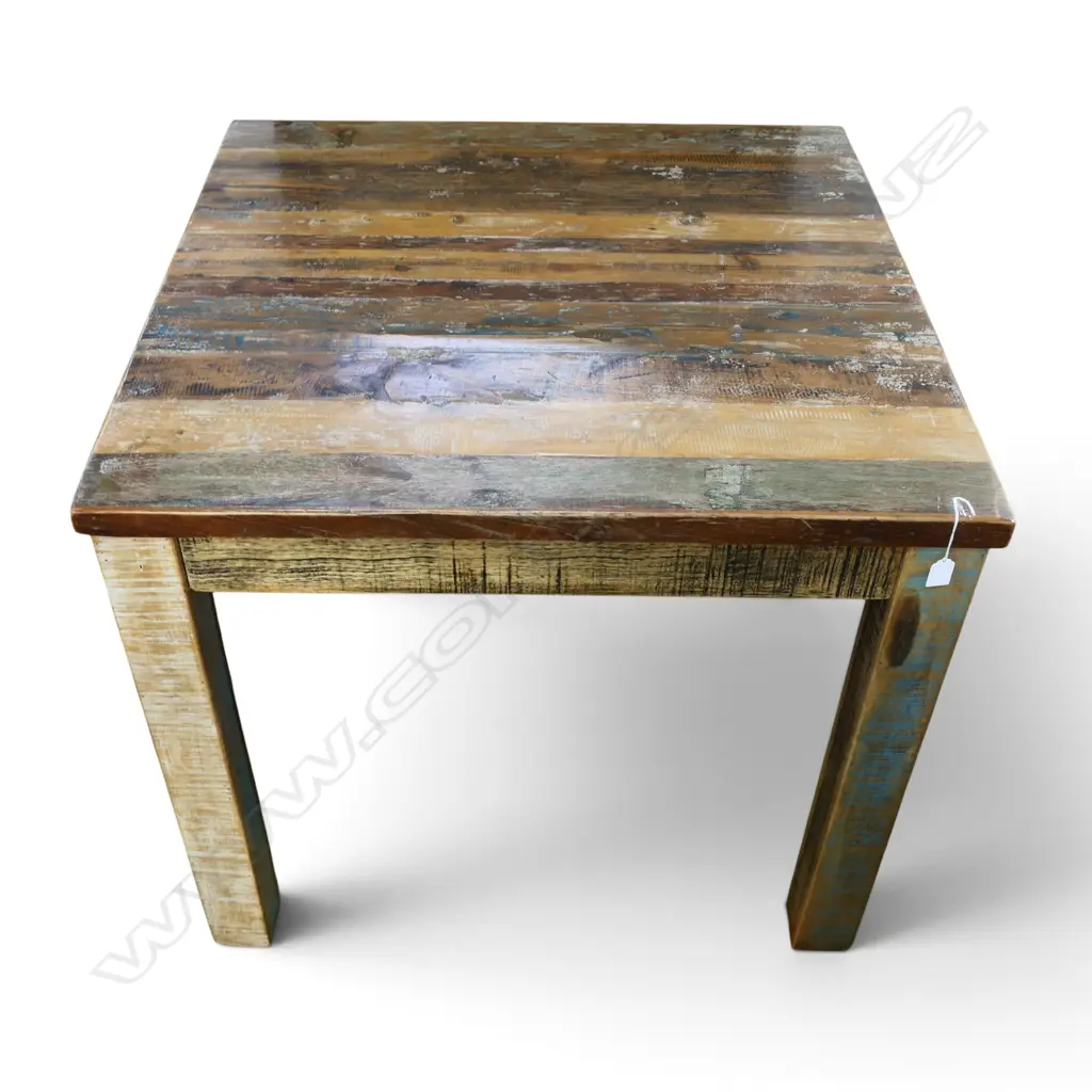 RUSTIC TABLE 910x910x780mm Image 1++