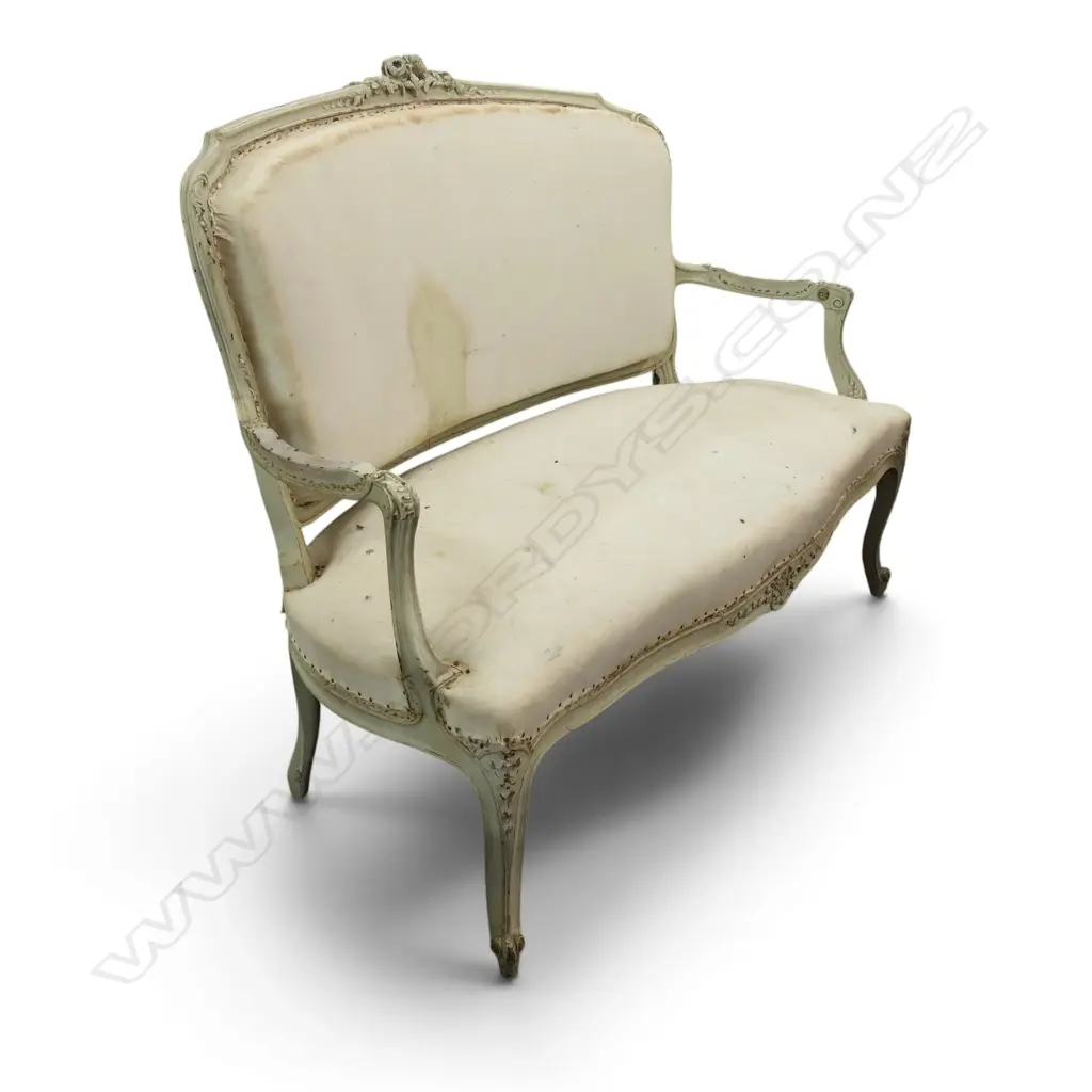 FRENCH STYLE SOFA upholstery need replacing 1300x640x1040mm Image 1++