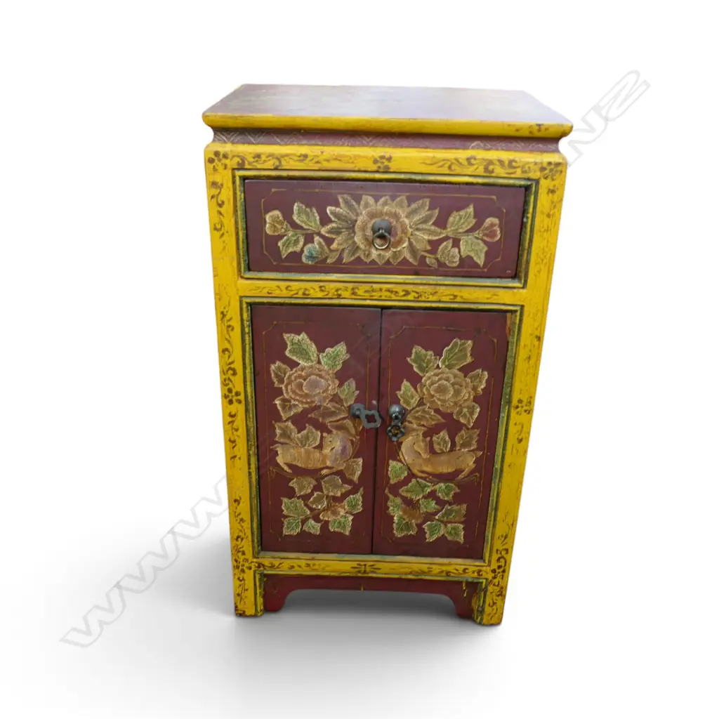 ORIENTAL PAINTED CABINET 400x300x725mm Image 1++