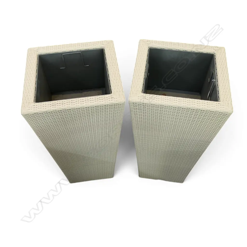 PR DEDON DESIGNER OUTDOOR PLANTERS 435x435x880mm Image 1++