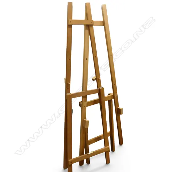 2 WOODEN EASELS H.1600mm