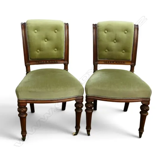 2 ANTIQUE DINING CHAIRS IN GREEN VELVET