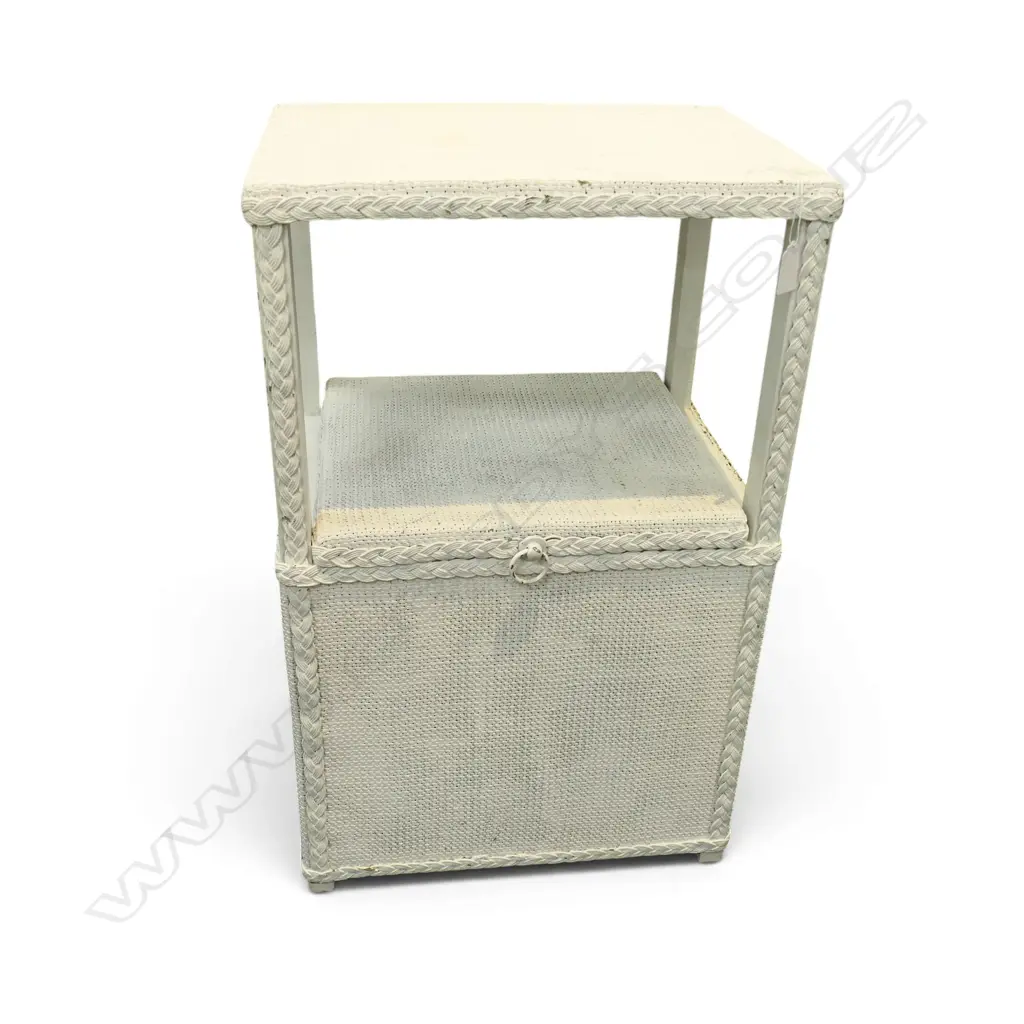 WHITE PAINTED SIDE TABLE 405x310x660mm Image 1++