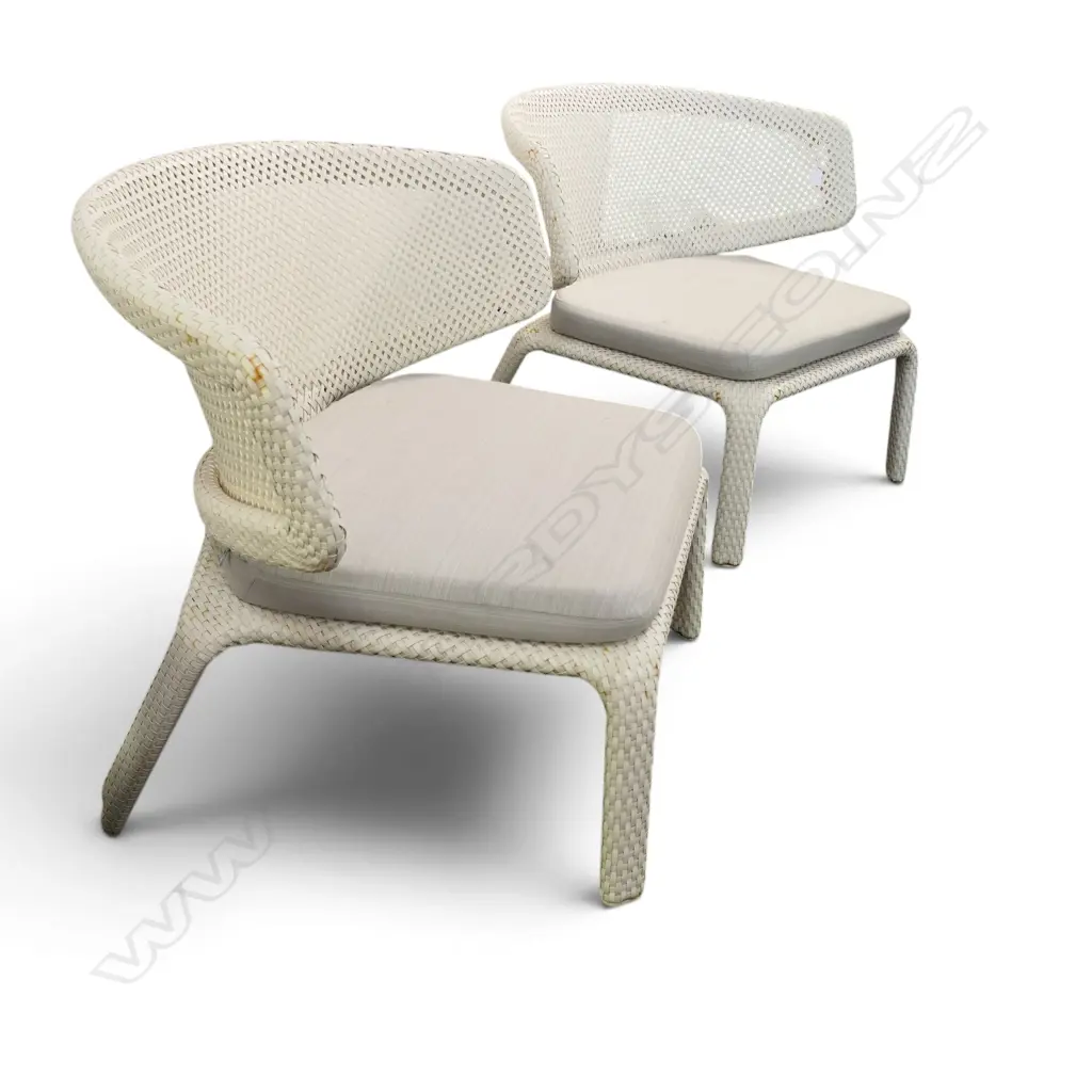 PR JEAN-MARIE MASSAUD SEASHELL-NUO LOUNGE CHAIRS FOR DEDON some marks 960x600x750mm Image 1++