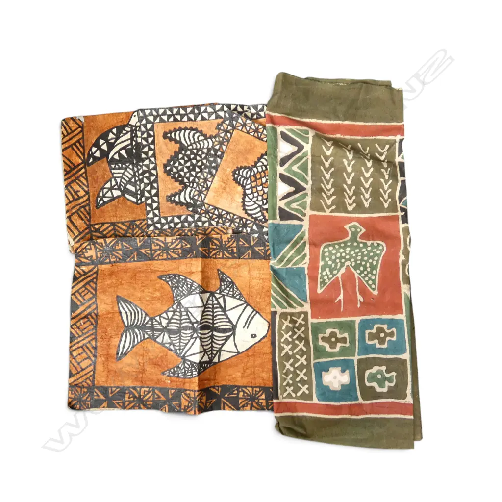 4 MODERN SMALL TAPA CLOTHS + BATIK CLOTH  Image 1++