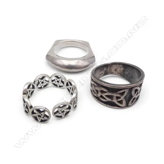 3 SILVER BAND RINGS: 2 PATTERNED. 15gms