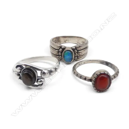 3 STG SILVER & STONE RINGS Incl. FIRE OPAL 9.59gms