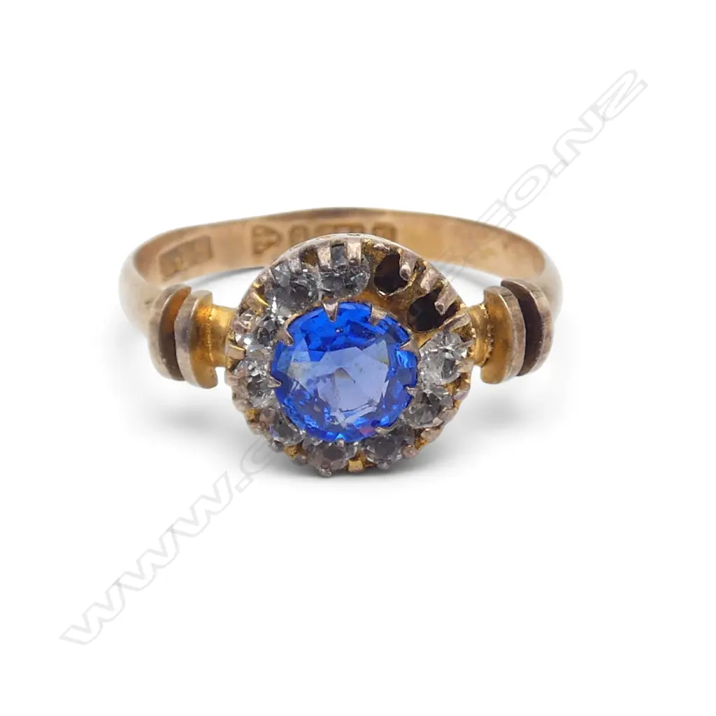 9ct GOLD RING 1.97gms FAULTS Image 1++