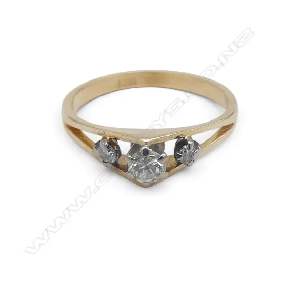 18ct DIAMOND RING, 1.90gm, SZ I1/2