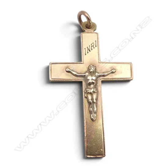 9ct CRUCIFIX PENDANT 2.72gms