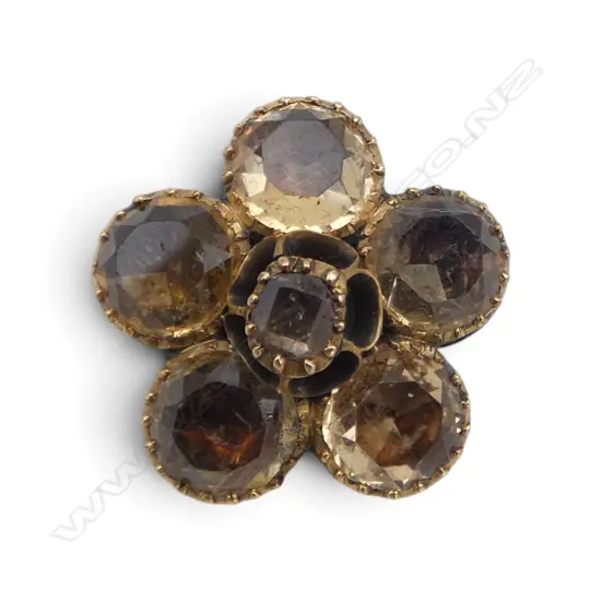 19thC 10ct GOLD & 6 CITRINE CLUSTER BROOCH 4.35gms