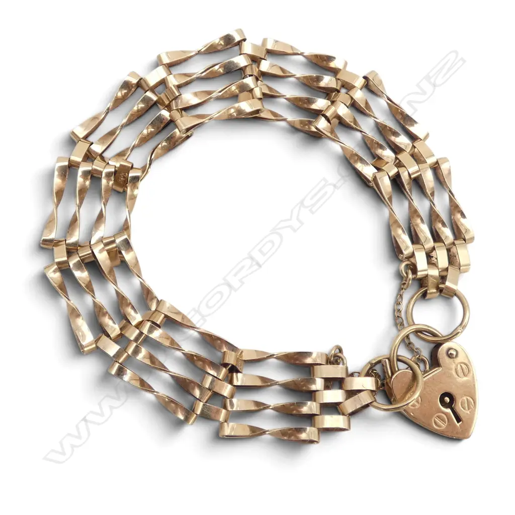 9ct ROSE GOLD GATE LINK BRACELET heart padlock 10gms Image 1++