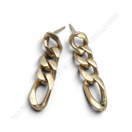 PR 9ct GOLD CURB LINK CHAIN SECTION EARRINGS no butterflies. Testing 13ct. 6.4gms